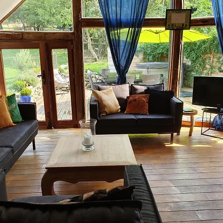 The House ستاومونت